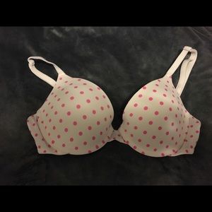 Victoria’s Secret 34C Pink push-up